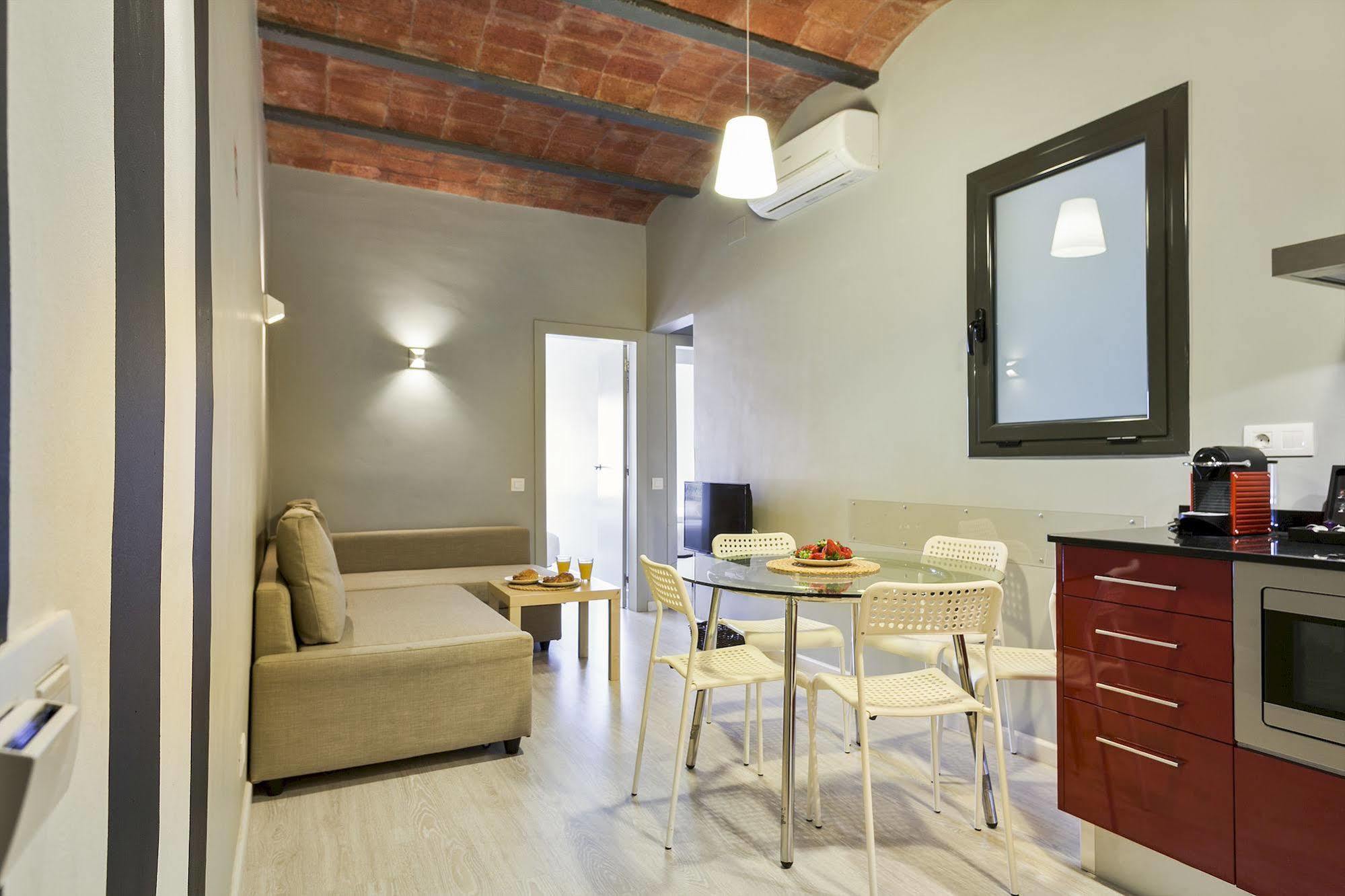 Fira Apartments By Gaiarooms Barcelona Kültér fotó