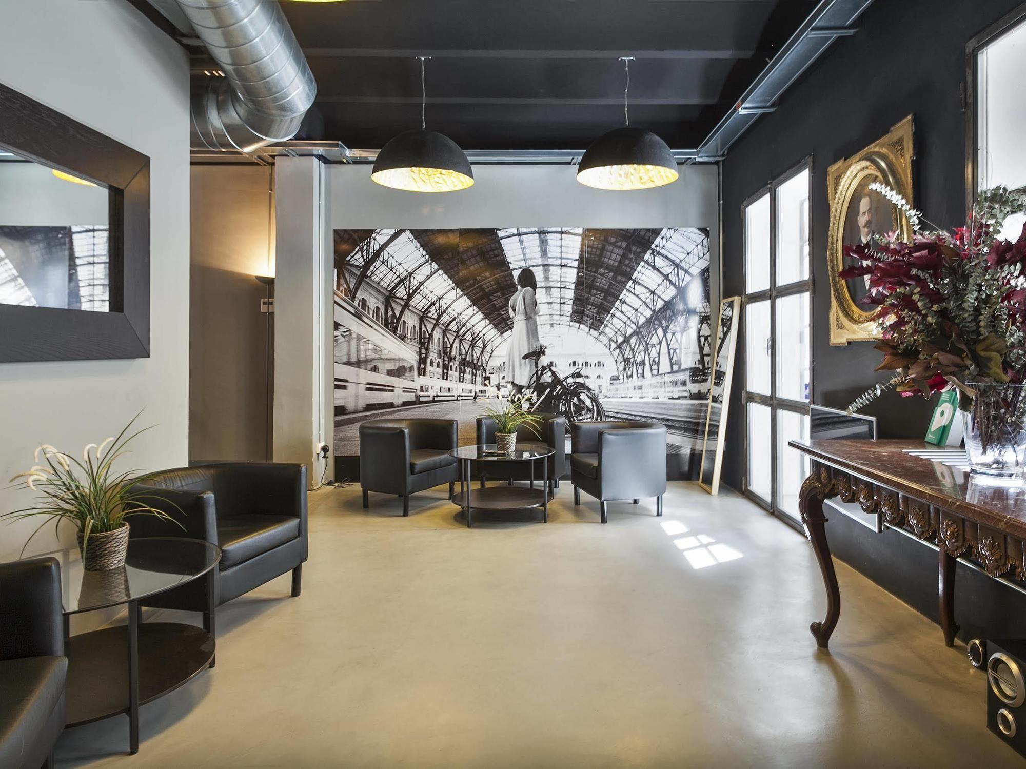 Fira Apartments By Gaiarooms Barcelona Kültér fotó